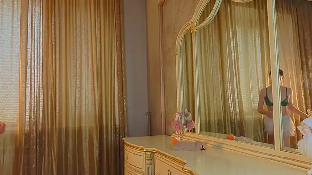 EadlinGillim online show from 11-08-25, 05:29