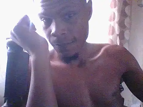 Snapshot of BIGBOYSOUTH chatting on 10-06-25, 01:52 BIGBOYSOUTH online show from 10-06-25, 01:52