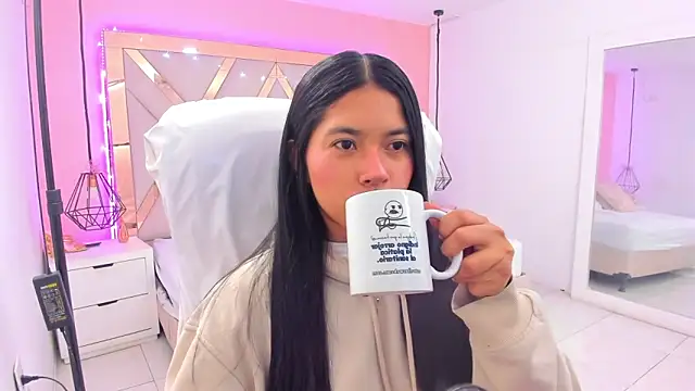 samantaa shy online show from 04-14-26, 03:12