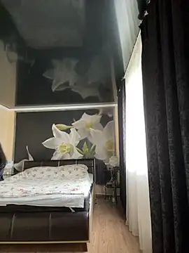 Liza Will online show from 11-12-25, 06:25