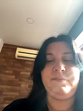 Liza Will online show from 11-17-25, 07:36