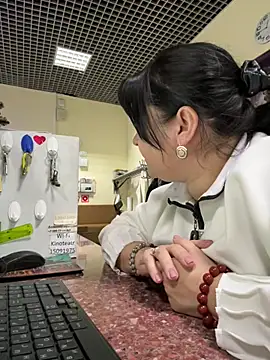 Liza Will online show from 01-11-26, 09:47