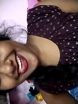 Snapshot of Fun__with__Prity chatting on 09-16-25, 05:47 Fun  with  Prity online show from 09-16-25, 05:47