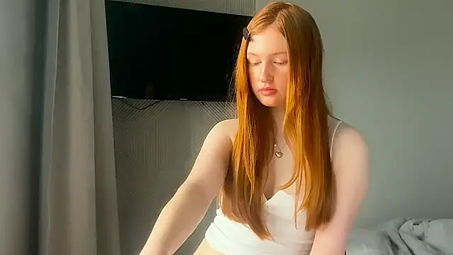 LuxXAngel online show from 06-11-26, 12:32