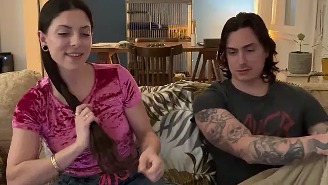 Airelle online show from 03-13-26, 07:31