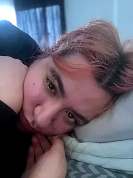 Snapshot of Noa_Todokoro chatting on 10-19-25, 03:01 Noa Todokoro online show from 10-19-25, 03:01