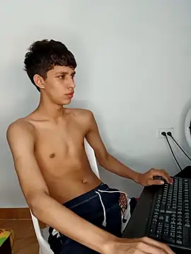 Allnei online show from 11-08-25, 06:18