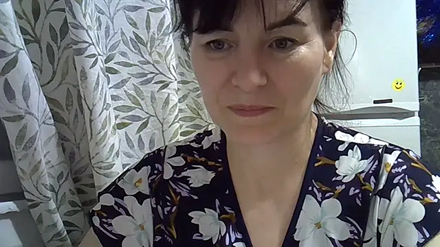 Krystal 82 online show from 01-10-26, 09:30