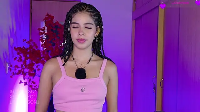 Snapshot of lilijwatson chatting on 05-10-26, 02:17 lilijwatson online show from 05-10-26, 02:17