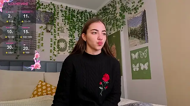 Ashley Pierce online show from 11-24-25, 04:12