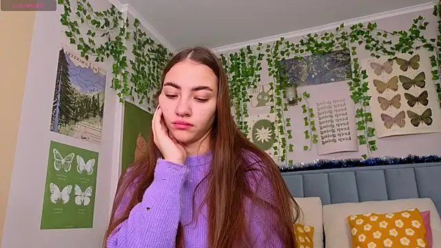 Ashley Pierce online show from 01-07-26, 04:04