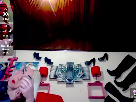 blondehot5v online show from 09-23-25, 12:08