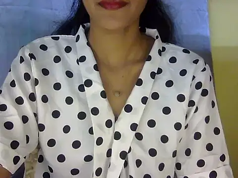 Snapshot of zara_Khan0 chatting on 09-21-25, 02:57 zara Khan0 online show from 09-21-25, 02:57