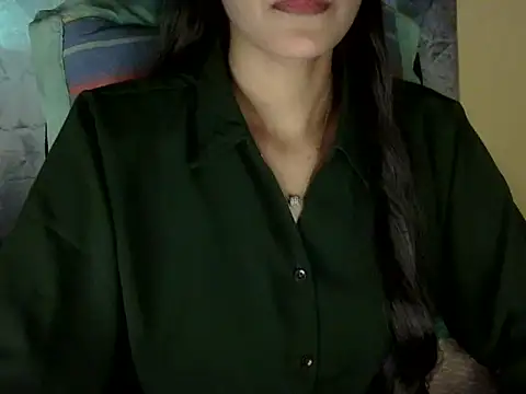 Snapshot of zara_Khan0 chatting on 10-26-25, 04:18 zara Khan0 online show from 10-26-25, 04:18