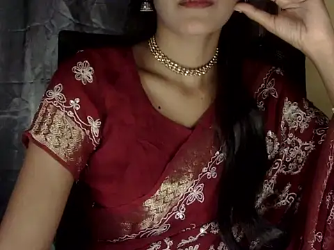 Snapshot of zara_Khan0 chatting on 11-23-25, 04:40 zara Khan0 online show from 11-23-25, 04:40