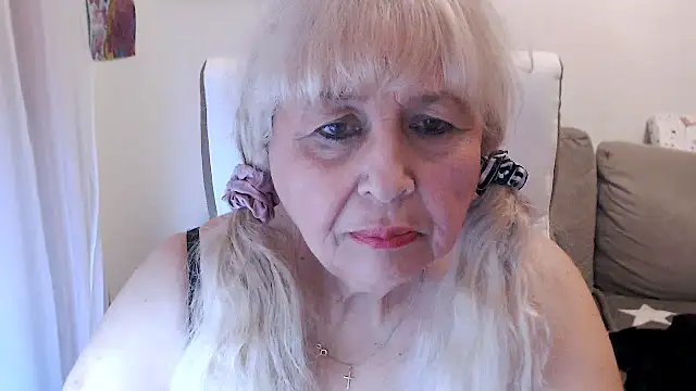 SusiLifeXXX online show from 10-25-25, 08:25