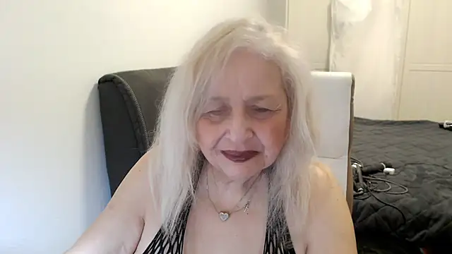 SusiLifeXXX online show from 03-12-26, 08:48