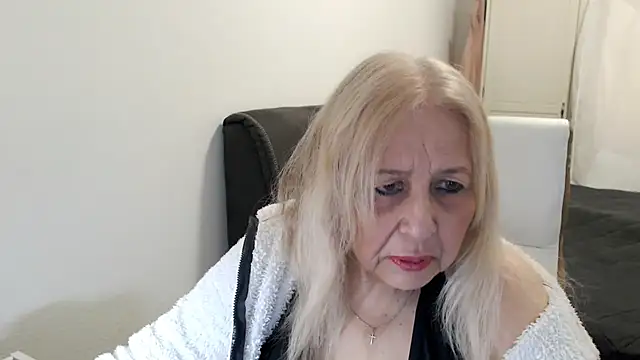 SusiLifeXXX online show from 05-19-26, 07:31