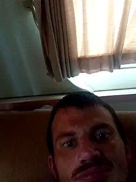 areyouseriousss online show from 09-28-25, 05:18