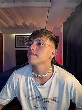 Justin trevor1 online show from 10-21-25, 11:16