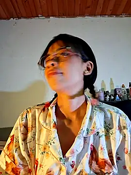 dolliette24 online show from 07-13-26, 05:32