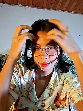 dolliette24 online show from 07-24-26, 10:57