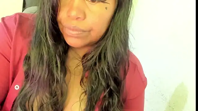 ebonylouissexyhot online show from 10-31-25, 05:36