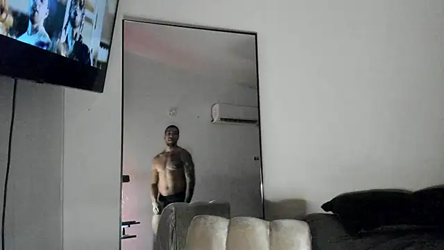 ThiagoLugo online show from 09-16-25, 04:57