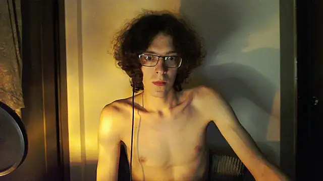 LovesomeCookie online show from 05-16-26, 07:56