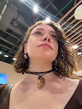 lucy-joy online show from 10-06-25, 10:23