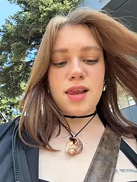 Snapshot of lucy-joy chatting on 05-17-26, 10:00 lucy-joy online show from 05-17-26, 10:00