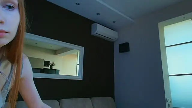 FoxyMira online show from 06-01-26, 04:09
