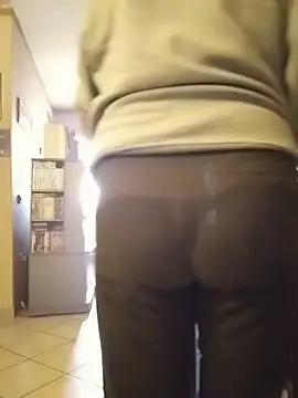 Snapshot of bi_dare chatting on 03-29-26, 01:00 bi dare online show from 03-29-26, 01:00