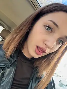 DollyTall online show from 10-23-25, 08:35