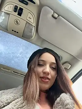 DollyTall online show from 01-18-26, 07:12