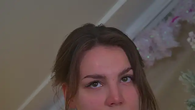 KarenClarks online show from 12-17-25, 07:09