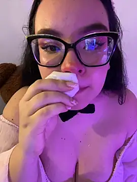 Emily Taylor2 online show from 11-01-25, 04:36