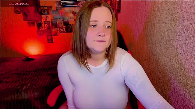 NaomiRey1 online show from 03-28-26, 04:28