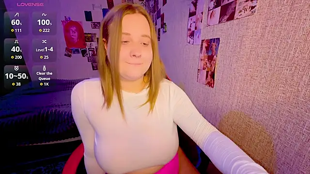 NaomiRey1 online show from 07-16-26, 09:21