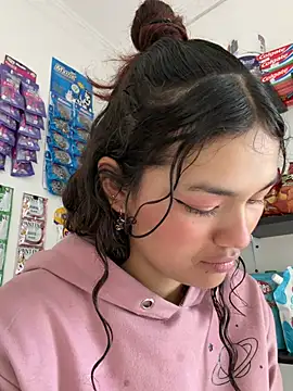 Camilla Miller01 online show from 04-11-26, 12:53