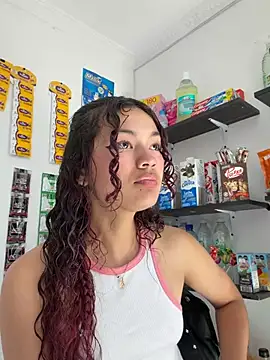 Camilla Miller01 online show from 05-26-26, 07:21