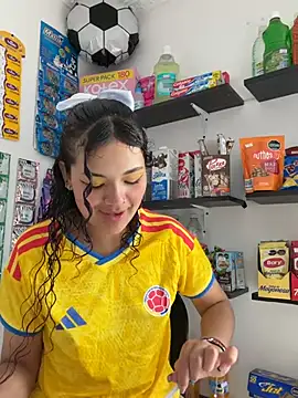 Camilla Miller01 online show from 06-17-26, 06:53