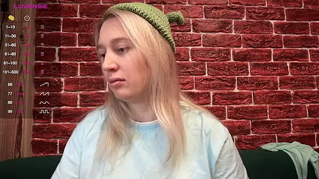 CitrusBlissss online show from 12-02-25, 03:23