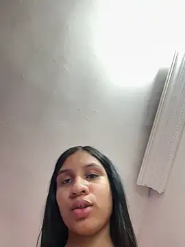 Snapshot of Danny_gonza chatting on 06-04-26, 10:27 Danny gonza online show from 06-04-26, 10:27