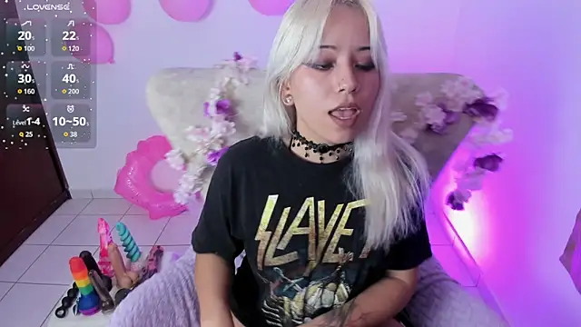 Nataliahenao69 online show from 11-30-25, 02:04