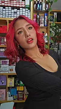 Snapshot of sorpresa_x chatting on 05-15-26, 04:14 sorpresa x online show from 05-15-26, 04:14