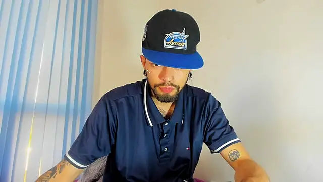 Theferxxo 12 online show from 11-04-25, 10:09