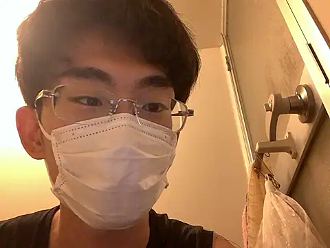 Snapshot of kurusu46 chatting on 10-07-25, 12:13 kurusu46 online show from 10-07-25, 12:13