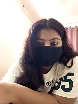 Aavya 007 online show from 06-18-26, 04:24