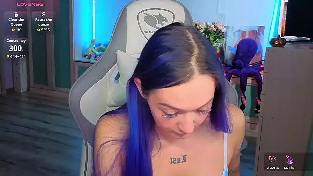 Im suka online show from 11-28-25, 02:47